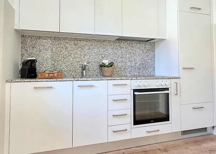 Torre - Citta Vecchia * 로카르노